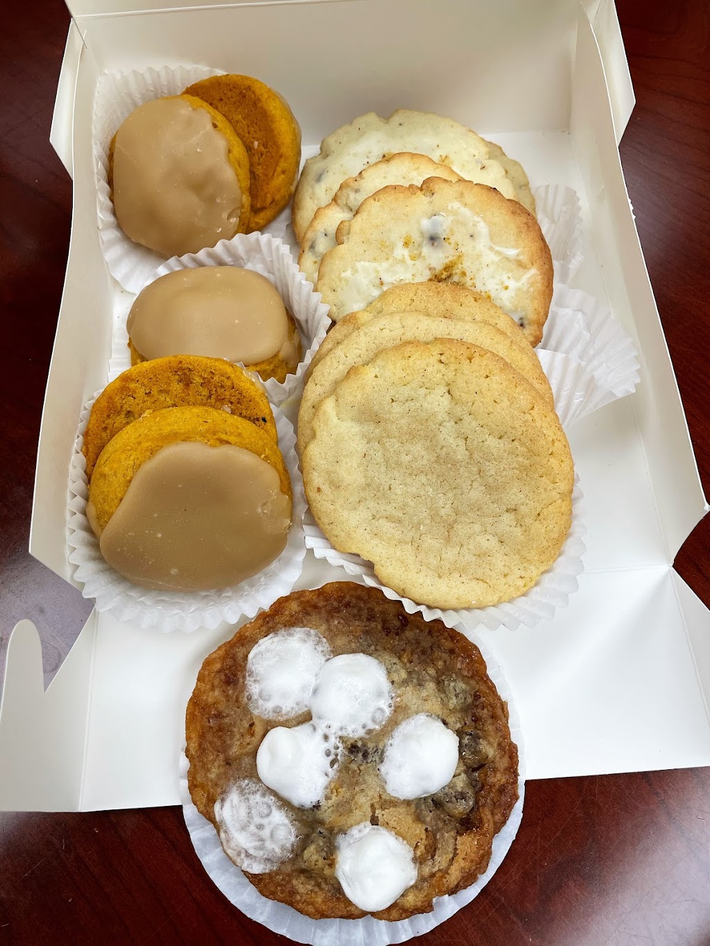 Mama Linda’s Bakeshop | restaurant | 1944 E Osborn Rd, Phoenix, AZ 85016, USA | 6026754500 OR +1 602-675-4500