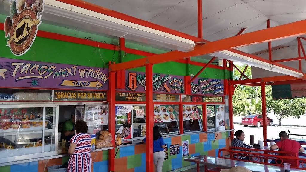 Los Valles Produce | restaurant | 3915 Nogalitos St, San Antonio, TX 78211, USA | 2109279595 OR +1 210-927-9595