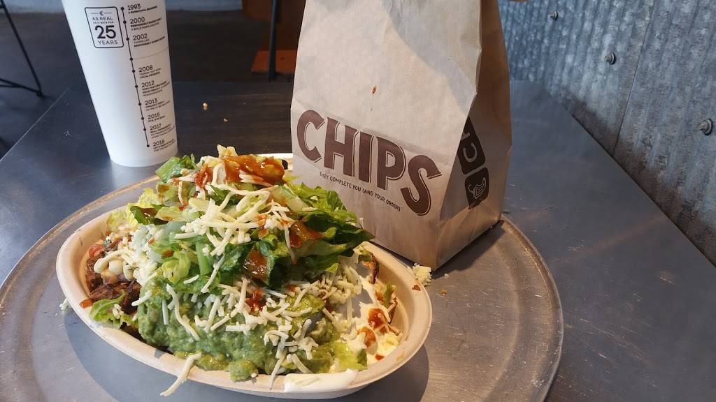 Chipotle Mexican Grill | restaurant | 10325 Cascade Crossing, Brooklyn, OH 44144, USA | 2162678360 OR +1 216-267-8360