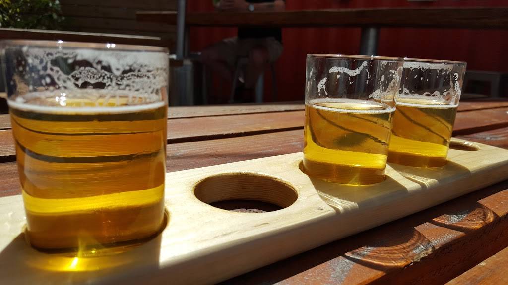 Bolt Brewery | restaurant | 8179 Center St, La Mesa, CA 91942, USA | 6193037837 OR +1 619-303-7837