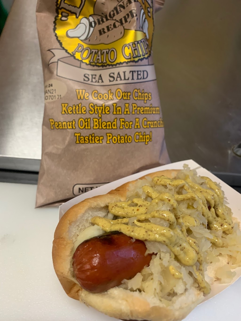 Piggy Bank | restaurant | 30 S 14th St, Pittsburgh, PA 15203, USA | 4125049200 OR +1 412-504-9200