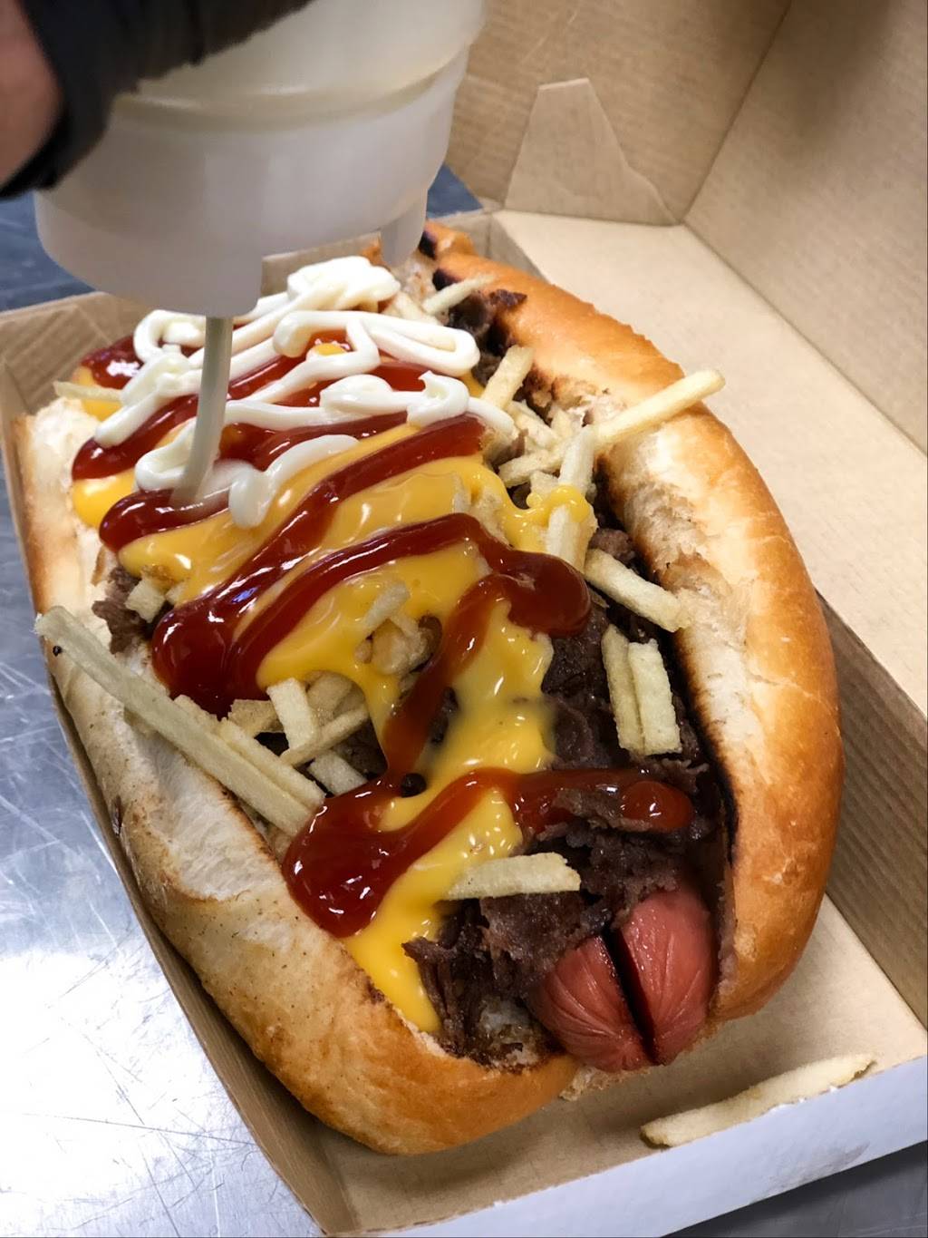 Frank N Fries | restaurant | 3201 E Anaheim St, Long Beach, CA 90804, USA | 5624945588 OR +1 562-494-5588