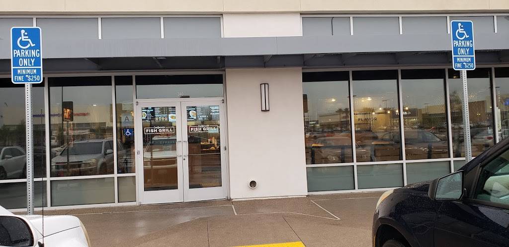 California Fish Grill | restaurant | 1185 W Renaissance Pkwy, Rialto, CA 92376, USA | 9093404434 OR +1 909-340-4434