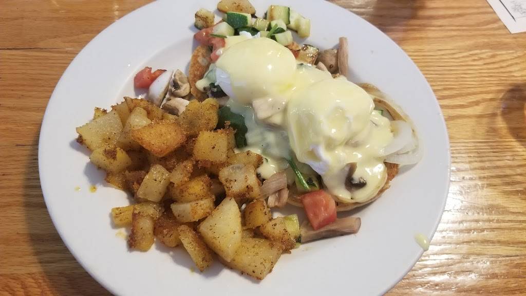 Garden Court Cafe | cafe | 13647 Arnold Dr, Glen Ellen, CA 95442, USA | 7079351565 OR +1 707-935-1565