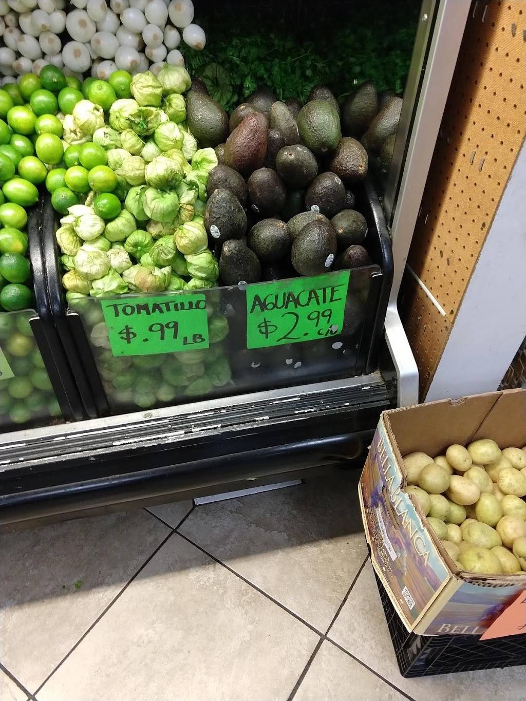 Panaderia Julian | restaurant | 541 W Bardsley Ave, Tulare, CA 93274, USA | 5596861650 OR +1 559-686-1650