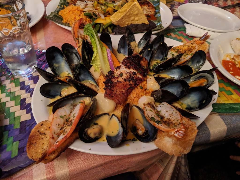 El Meson | restaurant | 1678 Boulevard Saint-Joseph, Lachine, QC H8S 2N1, Canada | 5146340442 OR +1 514-634-0442