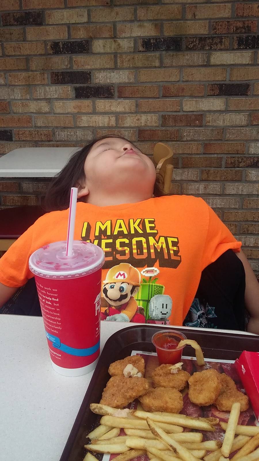 Wendys | restaurant | 2931 26th Ave S, Minneapolis, MN 55406, USA | 6122309872 OR +1 612-230-9872