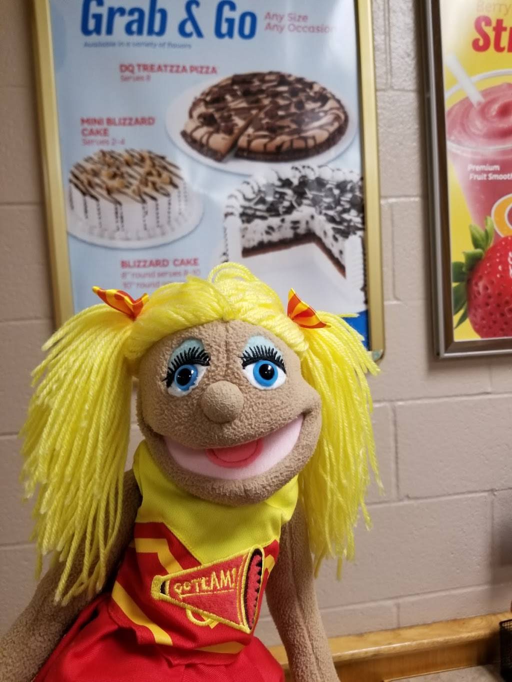 Dairy Queen | restaurant | 2100 6th St SW, Cedar Rapids, IA 52404, USA | 3193620785 OR +1 319-362-0785