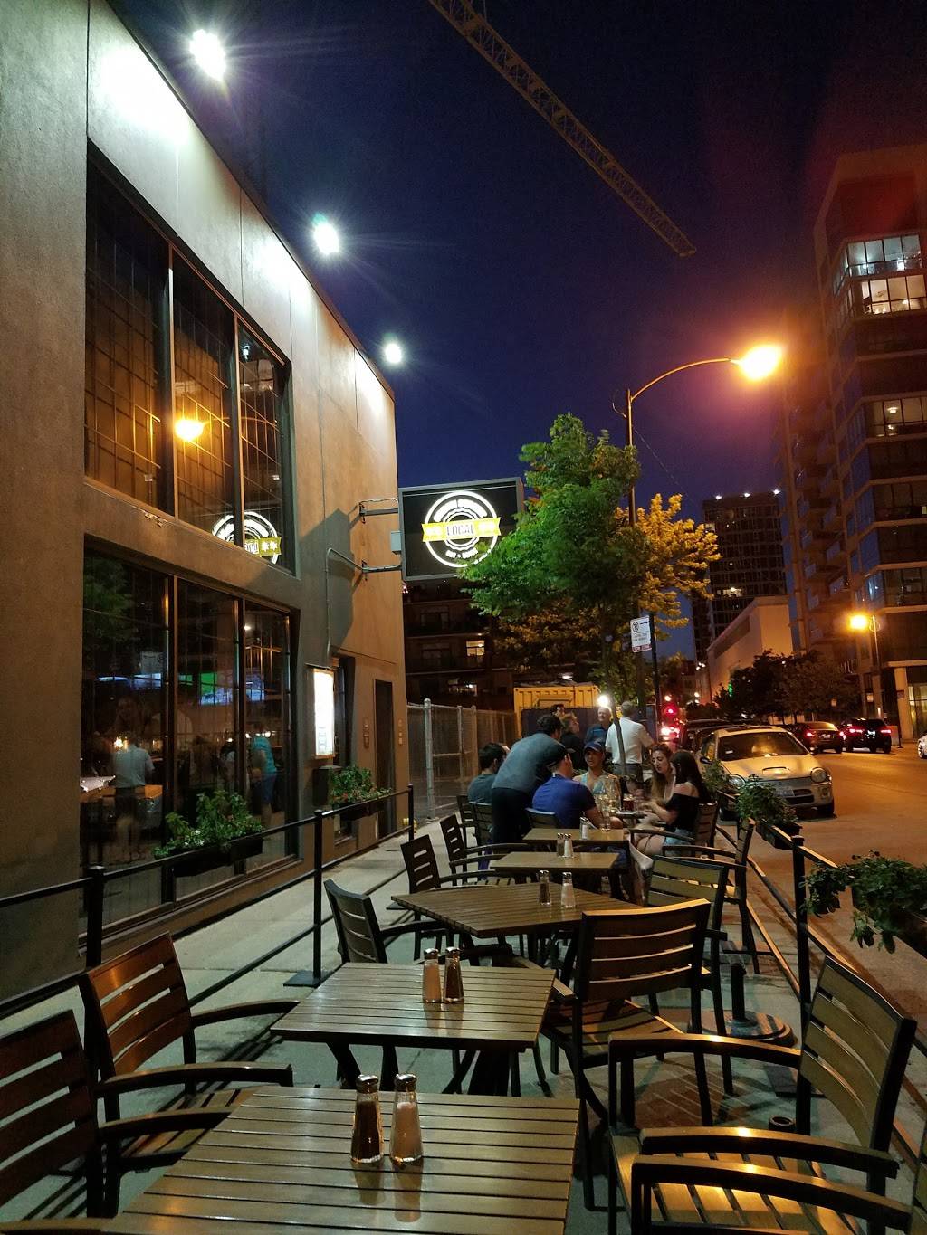 Green Street Local | restaurant | 130 S Green St, Chicago, IL 60607, USA | 3122266565 OR +1 312-226-6565