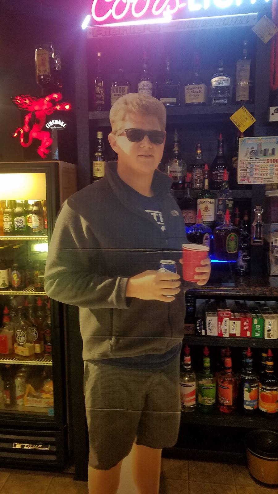 Riehle’s Neighborhood Bar and Grill | restaurant | 1301 Union St, Lafayette, IN 47904, USA | 7657426300 OR +1 765-742-6300