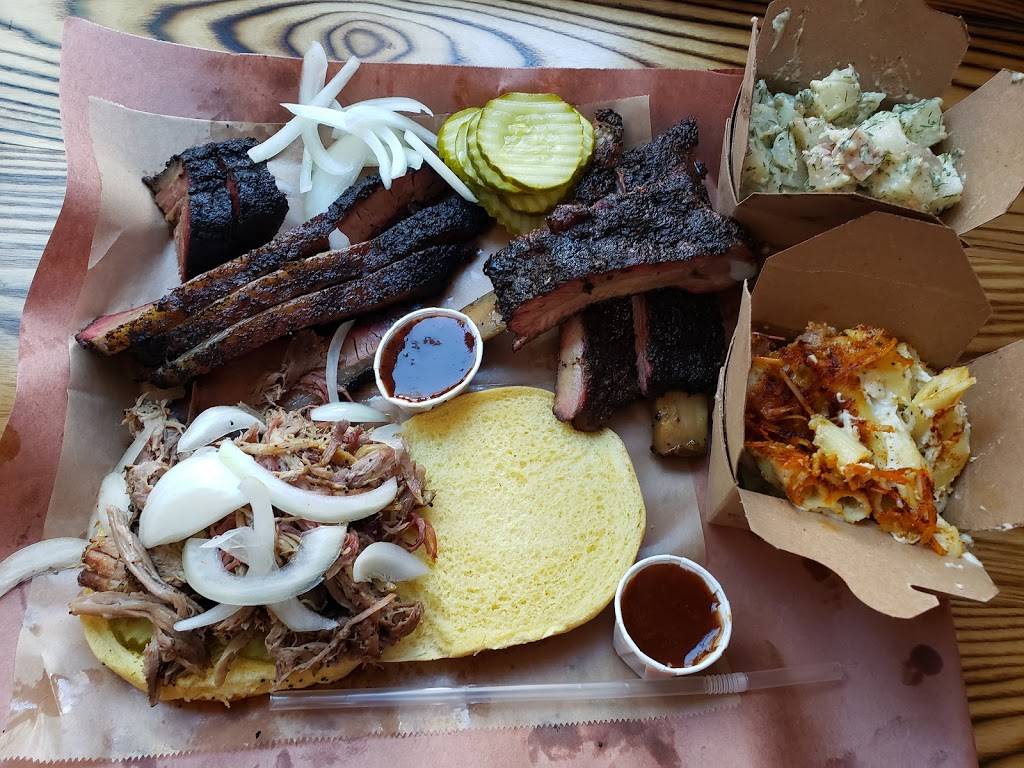 Owlbear Barbecue | restaurant | 2826 Larimer St, Denver, CO 80205, USA | 7206671181 OR +1 720-667-1181