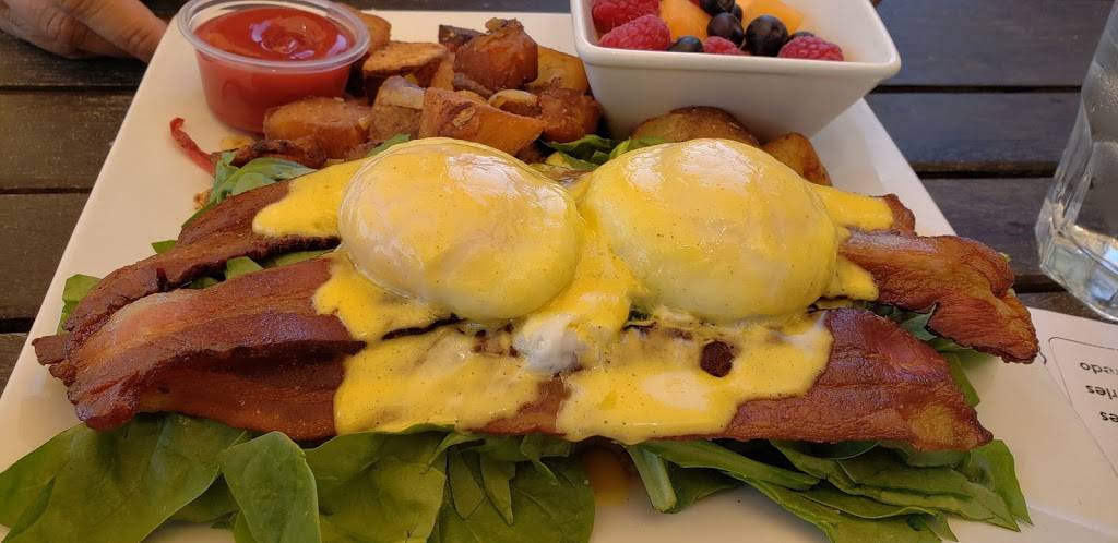 Leila by the Bay | restaurant | 1991 Railroad Ave, Hercules, CA 94547, USA | 5107415580 OR +1 510-741-5580