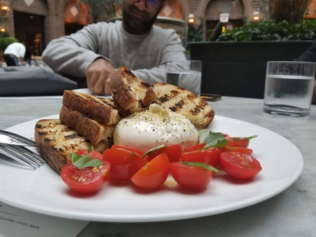 3 Arts Club Café | cafe | 1300 N Dearborn Pkwy, Chicago, IL 60610, USA | 3124759116 OR +1 312-475-9116