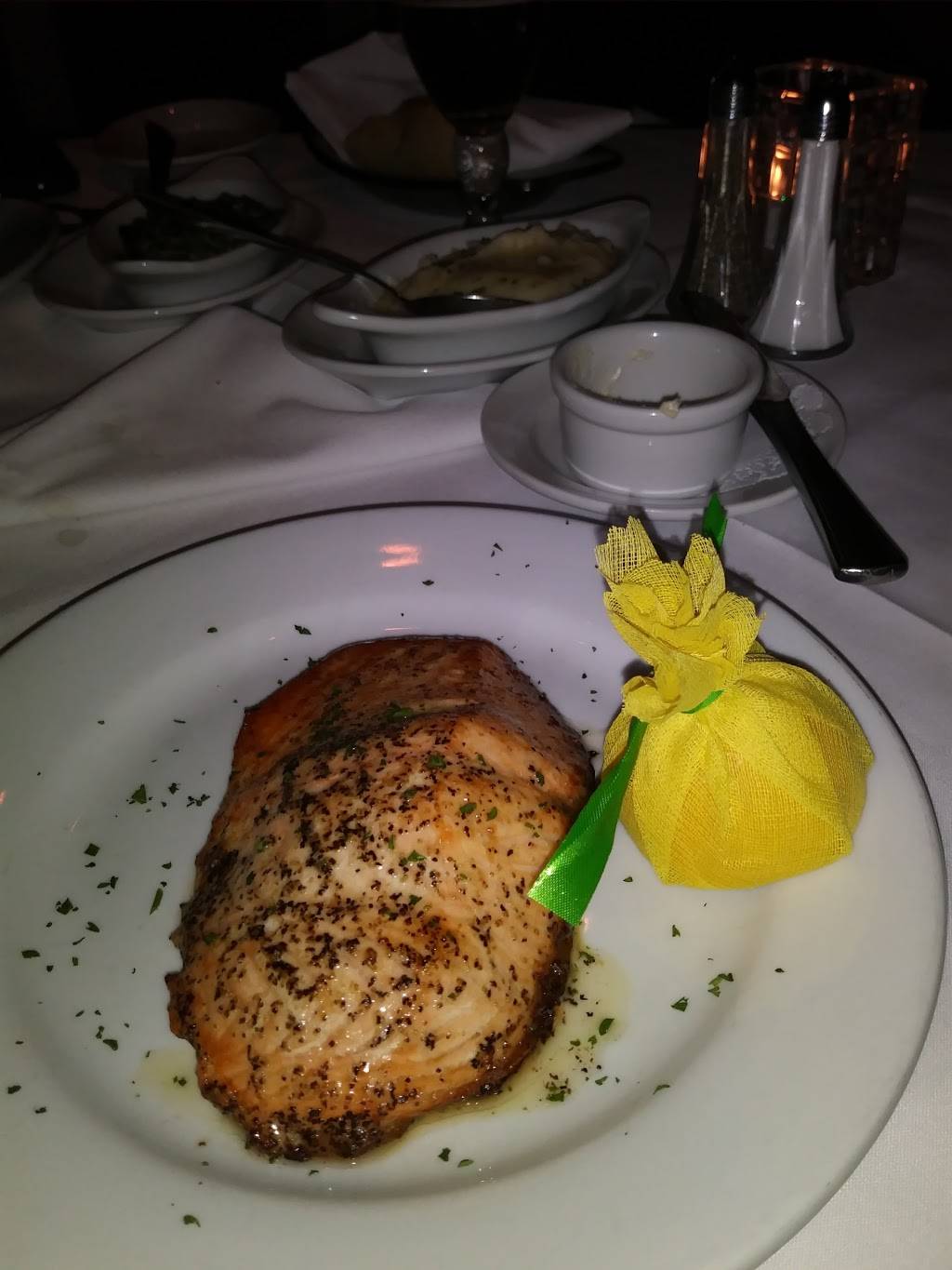 Ruths Chris Steak House | restaurant | 1 N Brentwood Blvd #150, Clayton, MO 63105, USA | 3147839900 OR +1 314-783-9900