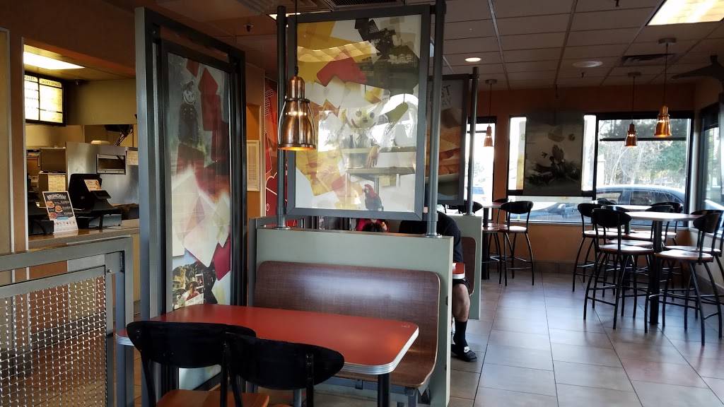 Jack in the Box | restaurant | 9485 California Ave, Riverside, CA 92503, USA | 9516370058 OR +1 951-637-0058