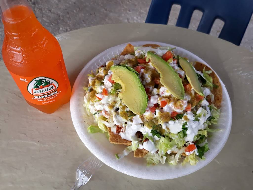 Un poquito de Venezuela y Mexico | restaurant | 2255 US-17, Haines City, FL 33844, USA | 4328183662 OR +1 432-818-3662