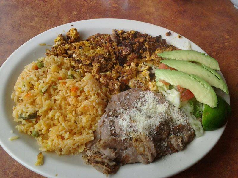 Damenzos Pizza | restaurant | 2324 W Taylor St, Chicago, IL 60612, USA | 3124211142 OR +1 312-421-1142