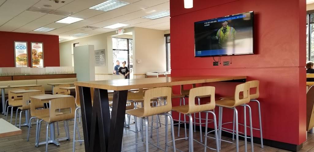 Wendys | restaurant | 13530 SW 152nd St, Miami, FL 33177, USA | 3052516787 OR +1 305-251-6787