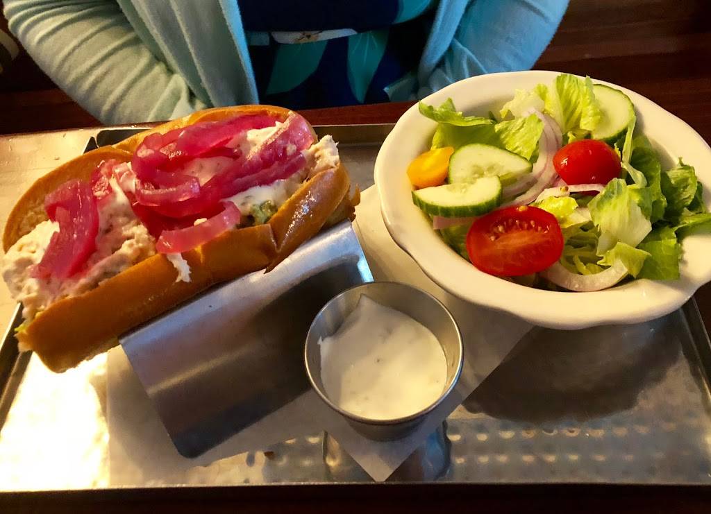 Tavern on Main | restaurant | 195 Main St, Wakefield, RI 02879, USA | 4014729240 OR +1 401-472-9240