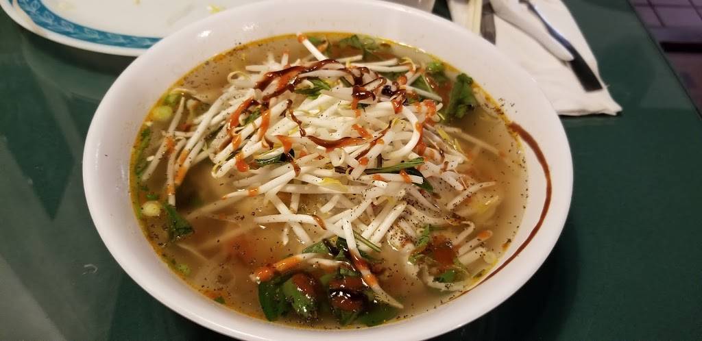 Pho Saigon | restaurant | 400 Dickinson St, Springfield, MA 01108, USA | 4137814488 OR +1 413-781-4488