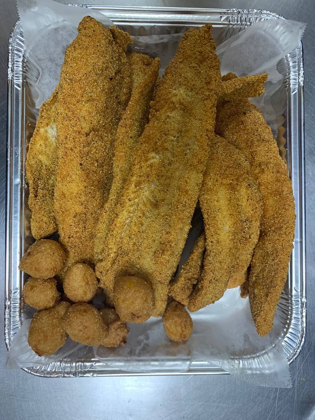 Touchdown Wings | restaurant | 2150 Candler Rd, Decatur, GA 30032, USA | 4042863019 OR +1 404-286-3019