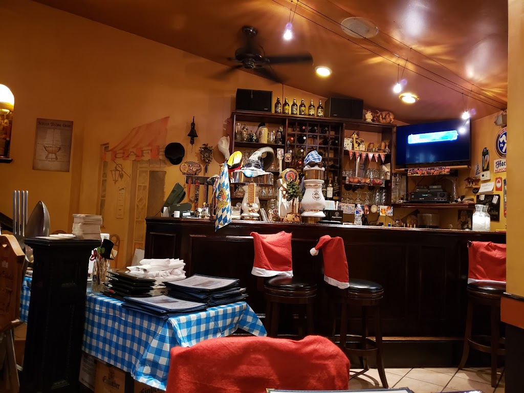 Cafe Bahnhof German Restaurant & Biergarten | restaurant | 1725 E Cecil St, Waynoka, OK 73860, USA | 5808240063 OR +1 580-824-0063