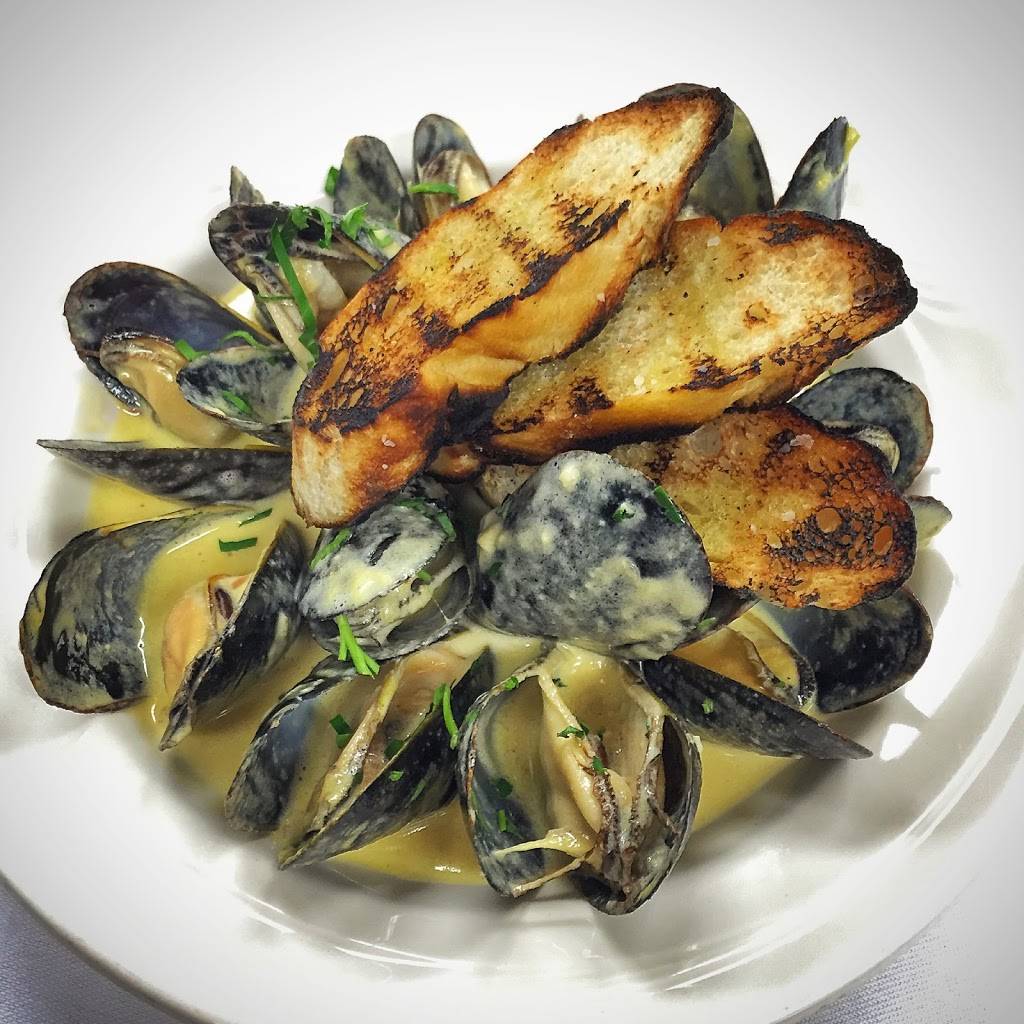 Joshua Wilton House | restaurant | 412 S Main St, Harrisonburg, VA 22801, USA | 5404344464 OR +1 540-434-4464