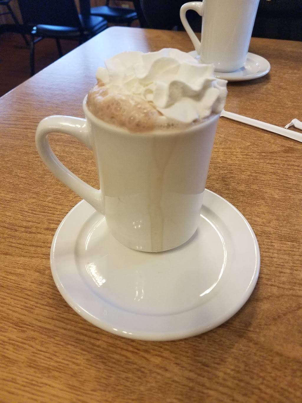 The Virginian Restaurant | restaurant | 169 Glyndon St SE, Vienna, VA 22180, USA | 7039382333 OR +1 703-938-2333