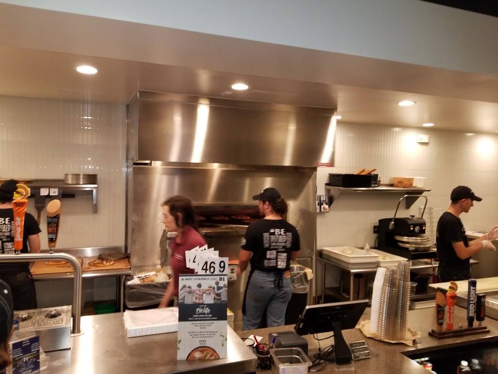 Pieology Pizzeria | restaurant | 26460 Ynez Rd, Temecula, CA 92591, USA | 9517191001 OR +1 951-719-1001