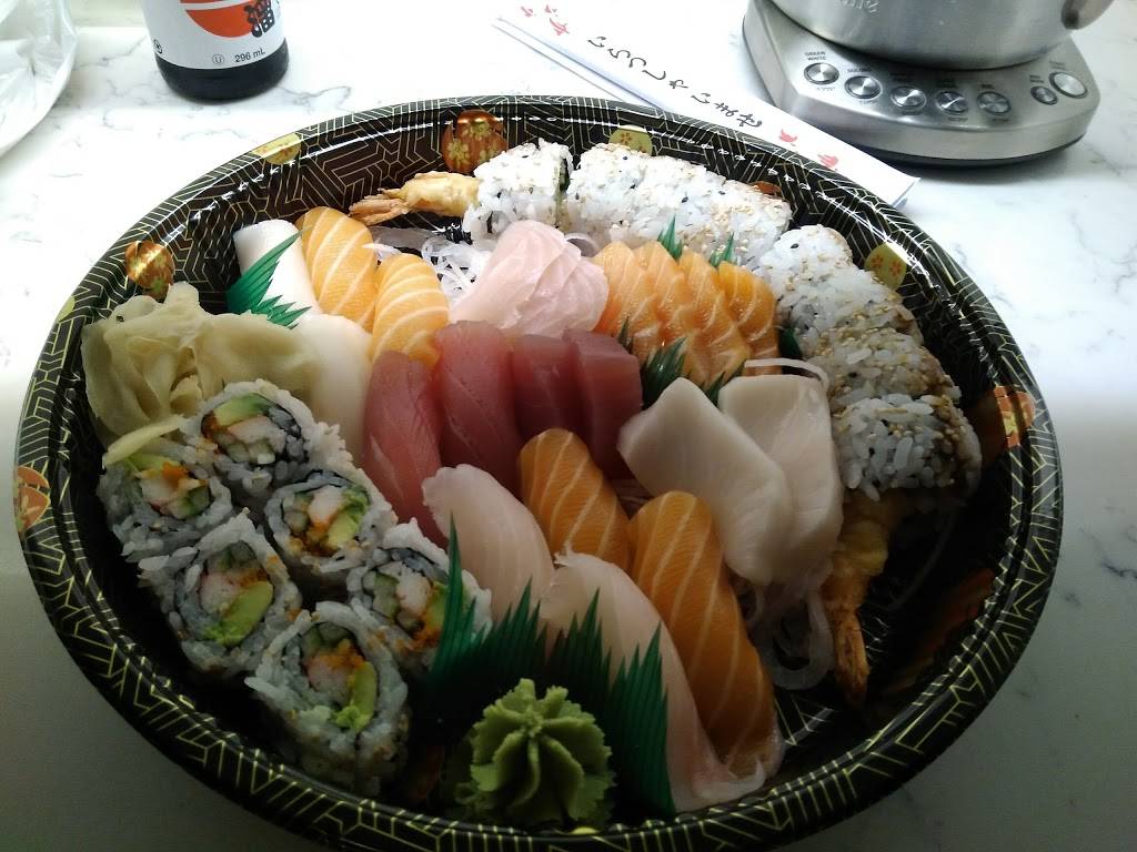 Pearl Sushi | restaurant | 2391 Lake Shore Blvd W, Etobicoke, ON M8V 1B7, Canada | 4162557275 OR +1 416-255-7275