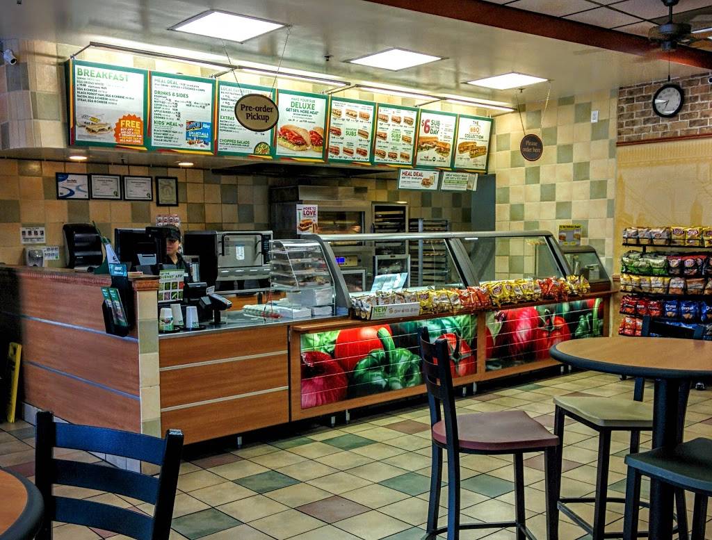 Subway Restaurants | restaurant | 13808 East 14th Street, Suite B, Palma Plaza, San Leandro, CA 94578, USA | 5103466700 OR +1 510-346-6700