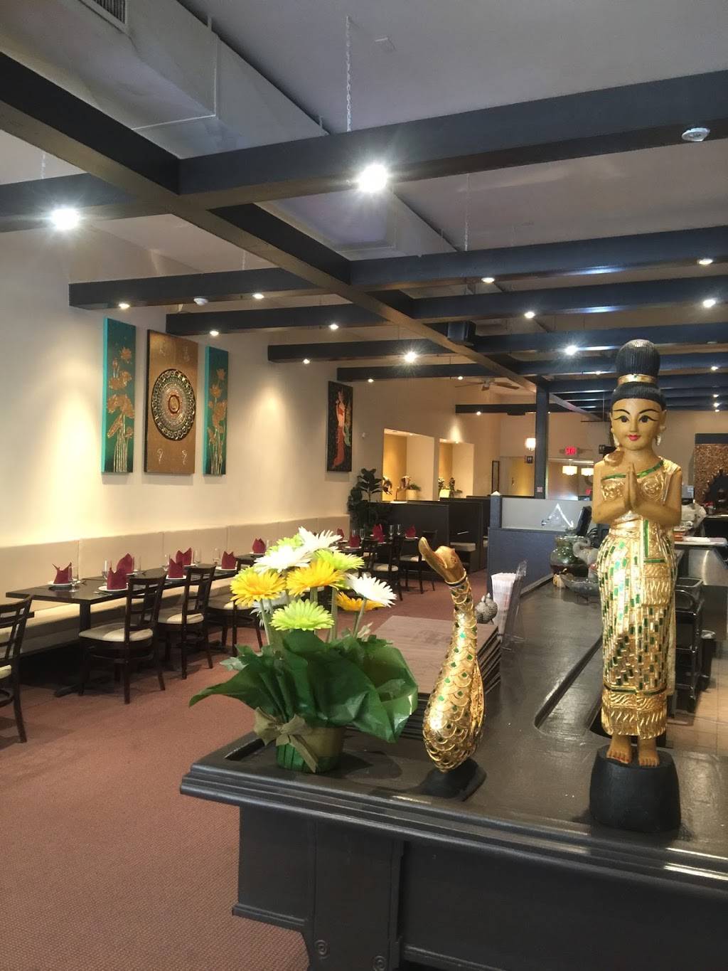 Bangkok Thai Station | restaurant | 230 Front St, Belleville, ON K8N 2Z2, Canada | 6139669646 OR +1 613-966-9646