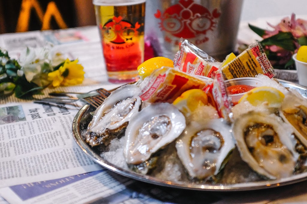 Mr. & Mrs. Crab Ocoee | restaurant | 9467 W Colonial Dr, Ocoee, FL 34761, USA | 4077303155 OR +1 407-730-3155