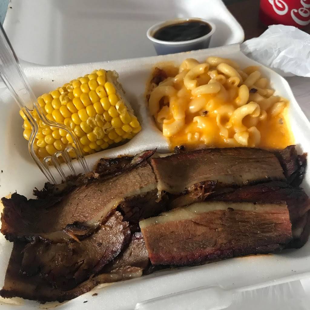 Bo Legs BBQ | restaurant | 250 NE 167th St, Miami, FL 33162, USA | 3053032134 OR +1 305-303-2134