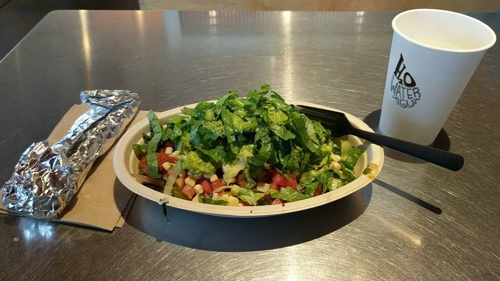 Chipotle Mexican Grill | restaurant | 9408 Skokie Blvd, Skokie, IL 60077, USA | 8476790025 OR +1 847-679-0025