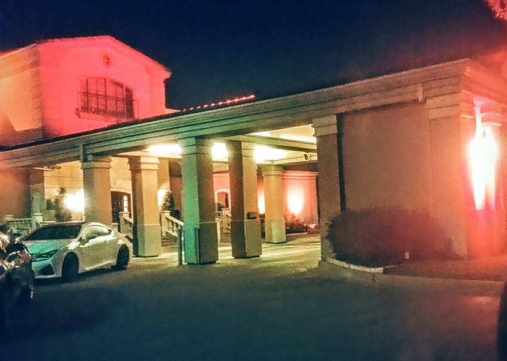 The Mens Club of Dallas | restaurant | 2340 W Northwest Hwy, Dallas, TX 75220, United States | 2149568800 OR +1 214-956-8800