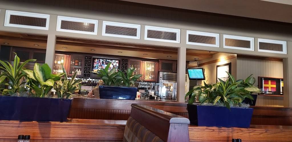 Red Lobster | restaurant | 12180 Amargosa Rd, Victorville, CA 92392, USA | 7602411650 OR +1 760-241-1650