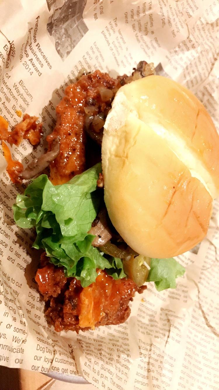 Wayback Burgers | restaurant | 3515 Chamblee Tucker Rd, Atlanta, GA 30341, USA | 7704520337 OR +1 770-452-0337