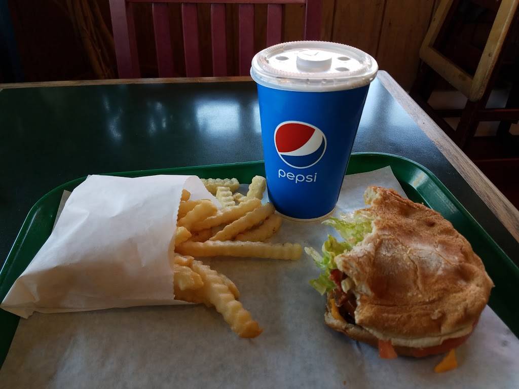 M & G Burgers & Beverages | restaurant | 2017 Sir Francis Drake Blvd, Fairfax, CA 94930, USA | 4154540655 OR +1 415-454-0655