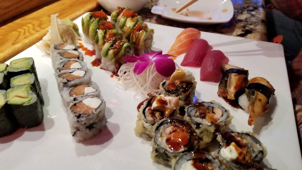 Fontana Sushi | meal takeaway | 8601 W Cross Dr, Littleton, CO 80123, USA | 3039336788 OR +1 303-933-6788