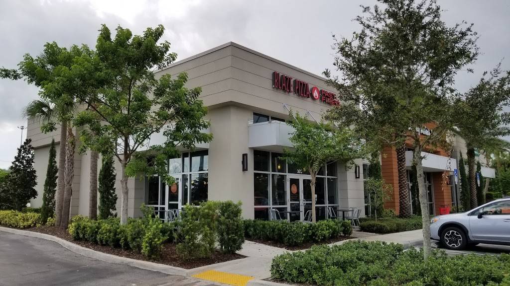 Blaze Pizza | meal takeaway | 250 S State Rd 7, Royal Palm Beach, FL 33414, USA | 5612077518 OR +1 561-207-7518