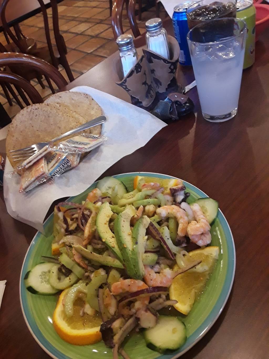 Mariscos El Charro | restaurant | 405 Doctor M.L.K. Jr Blvd, Stockton, CA 95206, USA | 2099109395 OR +1 209-910-9395