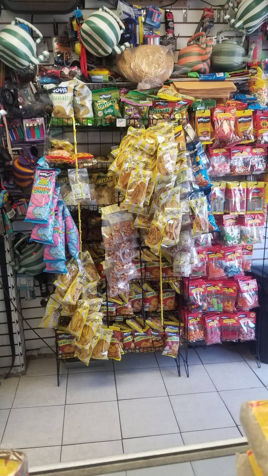 Uncle Musas Grocery | restaurant | 6523 Woodland Ave, Philadelphia, PA 19142, USA | 2157272616 OR +1 215-727-2616