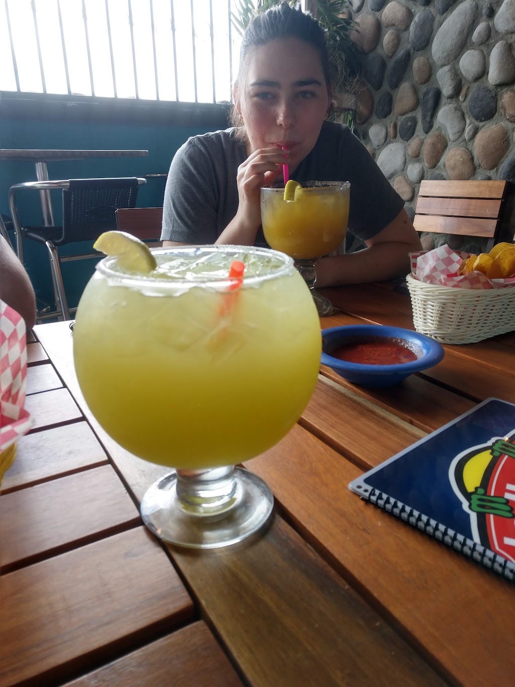 La Huerta Méxican Restaurant | restaurant | 1052 Harrison St, Conway, AR 72032, USA | 5017640202 OR +1 501-764-0202