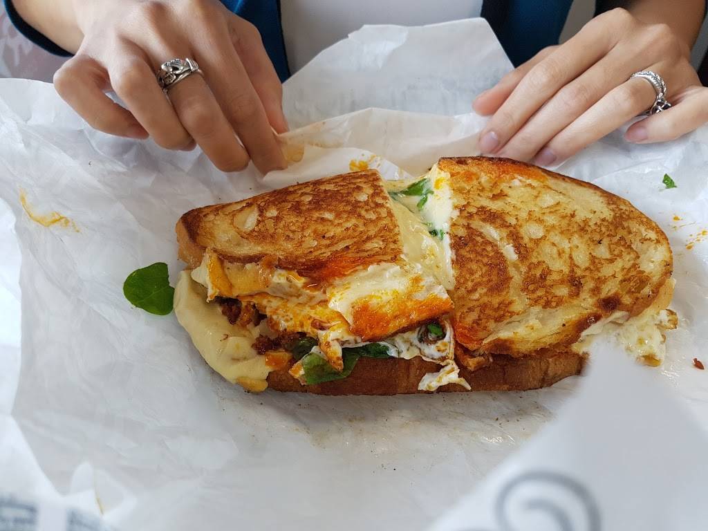 Toasty Cheese Restaurant | restaurant | 951 W Wise Rd, Schaumburg, IL 60193, USA | 8472787953 OR +1 847-278-7953