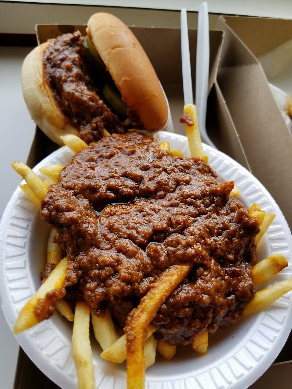 Carneys Restaurant | restaurant | 12601 Ventura Blvd, Studio City, CA 91604, USA | 8187618300 OR +1 818-761-8300