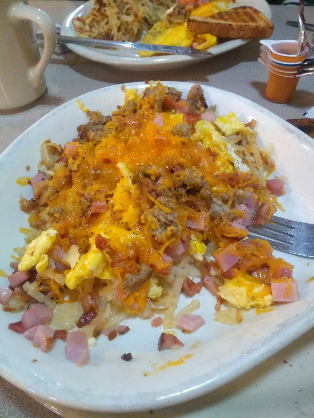 JJs Cafe | restaurant | 600 Business Loop 70 W, Columbia, MO 65203, USA | 5734424773 OR +1 573-442-4773