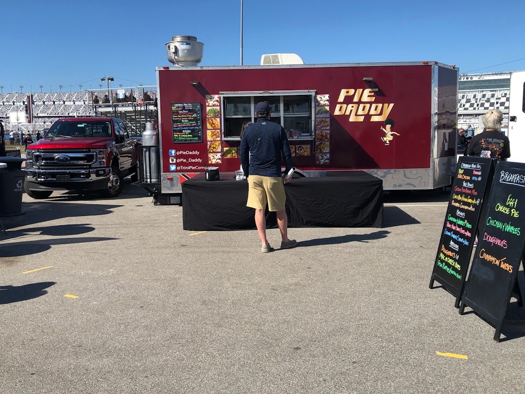 Pie Daddy | restaurant | 5960 Richard St, Jacksonville, FL 32216, USA | 7044305896 OR +1 704-430-5896