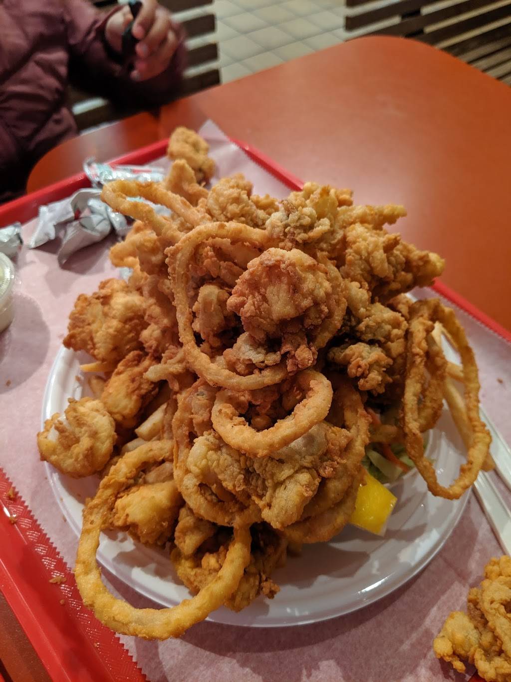 Celebrity Pizza | restaurant | 684 Mt Auburn St, Watertown, MA 02472, USA | 6179240009 OR +1 617-924-0009