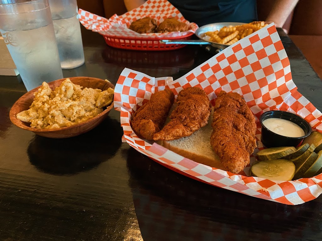 Timmy’s Hot Chicken | restaurant | 237 W 5th St, Winston-Salem, NC 27101, USA | 3368936395 OR +1 336-893-6395